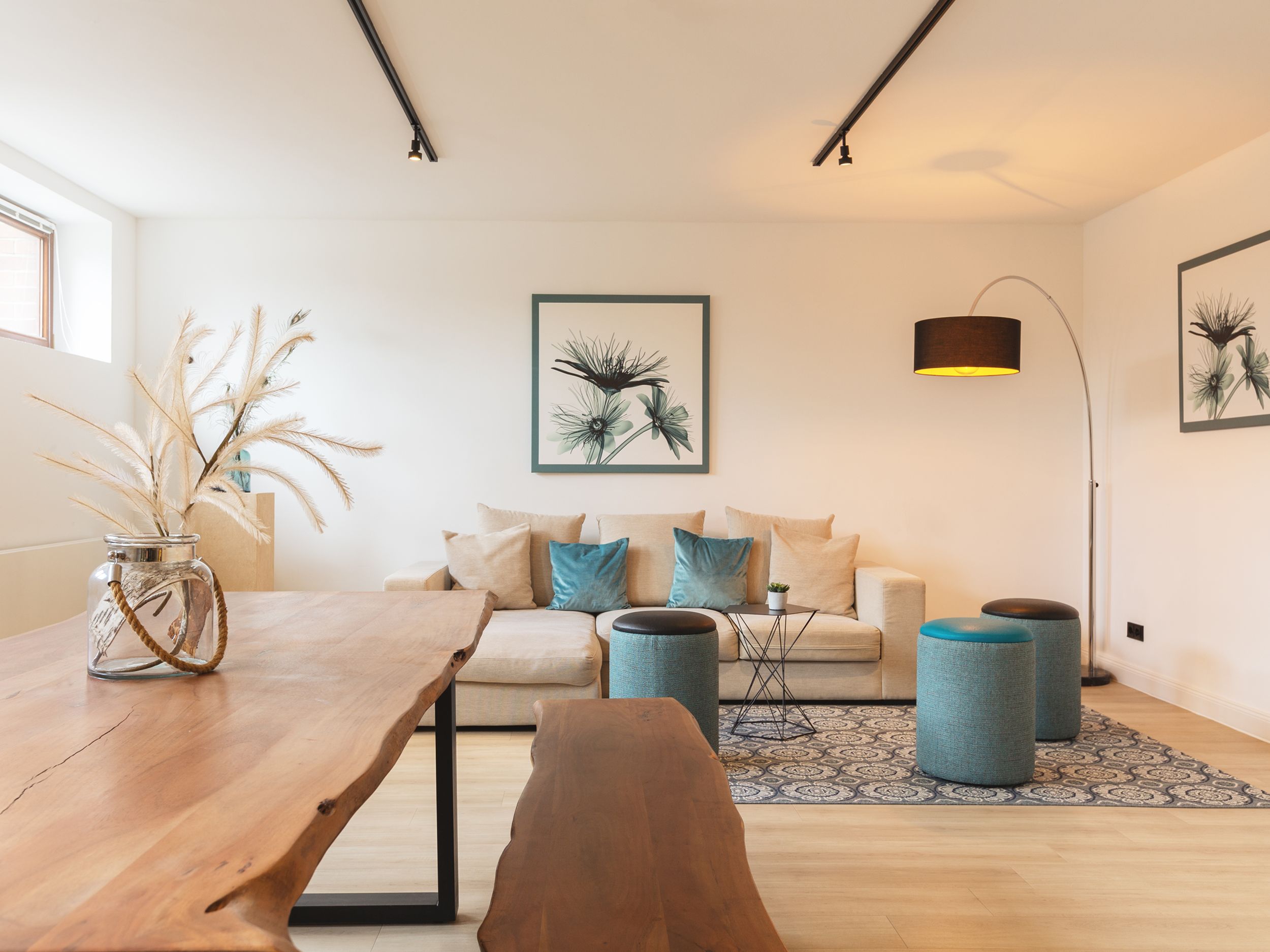 Hotelzimmer mit Sofa